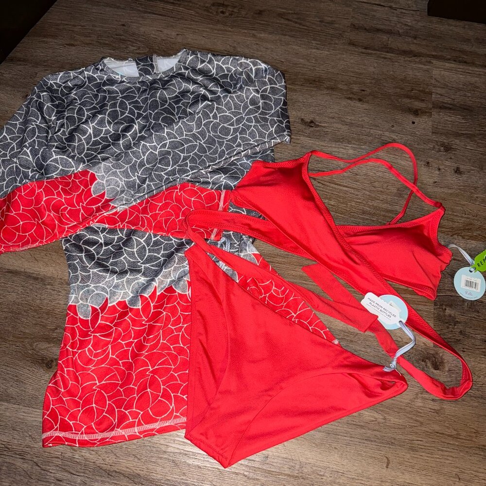 Loop Swim Size 2 Small Coral Bikini and Rash Guard Shirt Swim